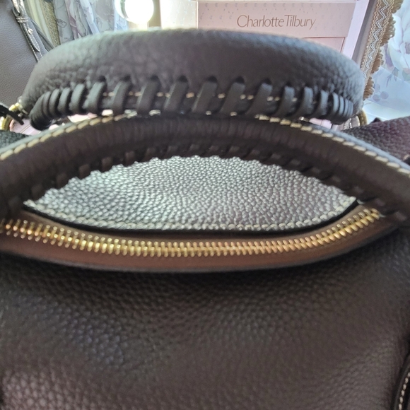 Dooney & Bourke Tasseled Satchel Tmoro Brown ALL WEATHER RUGGED LEATHER SOLD OUT - Picture 8 of 12